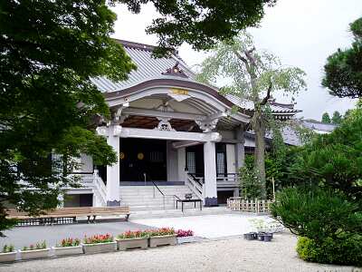 瀧澤寺本堂