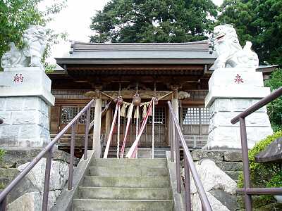 鈎取八幡神社拝殿