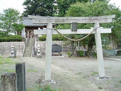 鈎取八幡神社入口