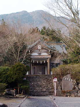 金時神社と金時山