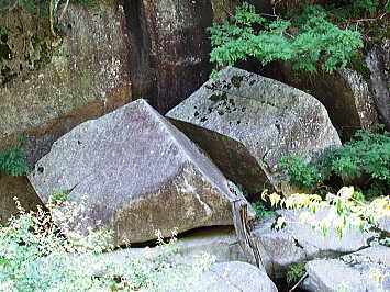 トーフ岩
