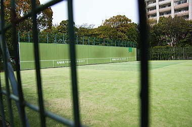 壁打ちテニス場